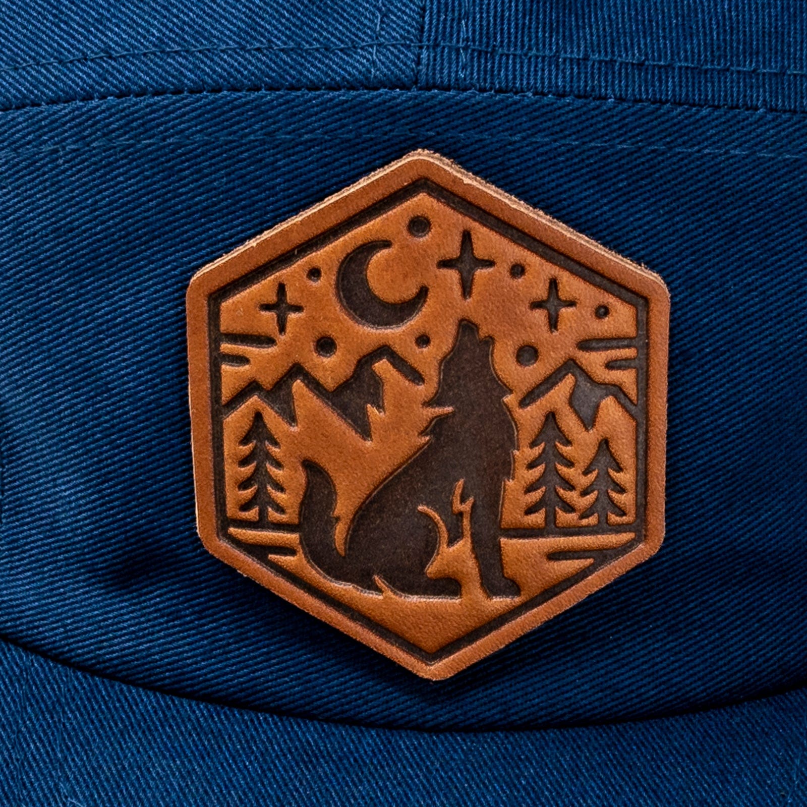 Howling Wolf Jockey Hat Popov Leather®