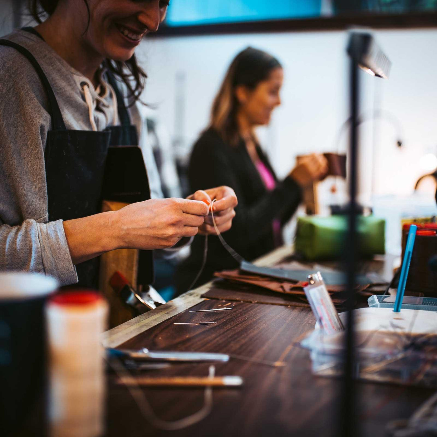 Sewing leather by hand vs sewing machines