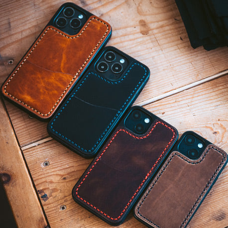 Traveler LeatherSafe iPhone 14 Pro Max Wallet Cases