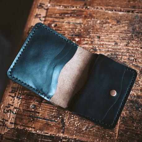 Genuine leather men's wallet, fashionable multifunctional card