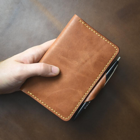 Practical Advantages of Refillable Leather Journals | Popov 