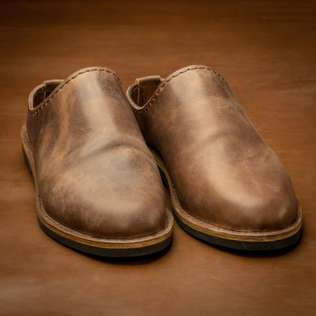 why full-grain leather is best choice for handmade shoes featured image