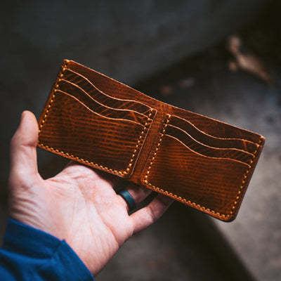 Leather Wallets for Men: Features Guide