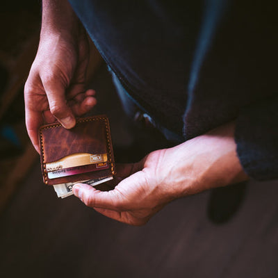 4 Reasons You Should Switch to a Minimalist Leather Wallet