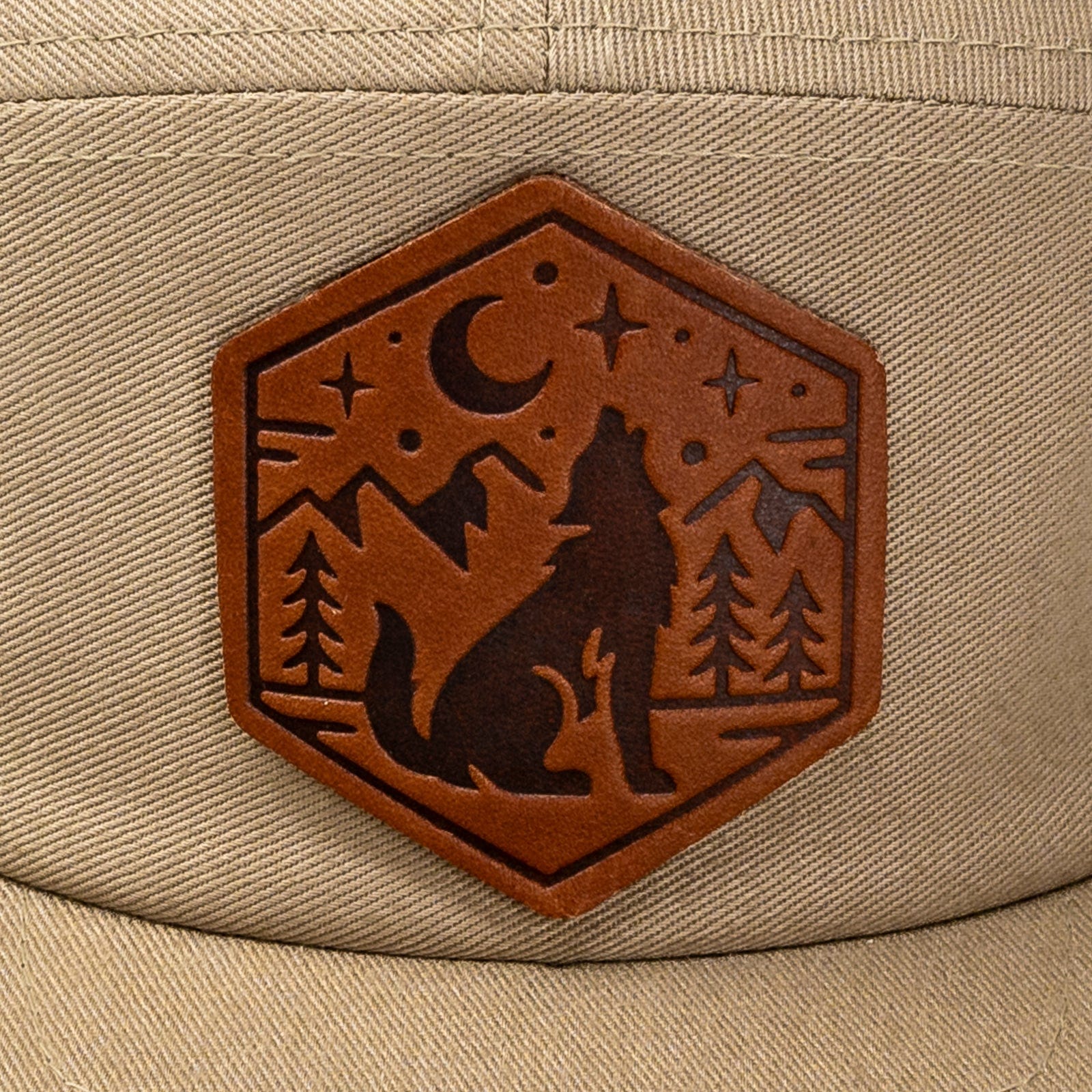 Howling Wolf Jockey Hat Popov Leather®