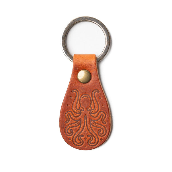 leather-kraken-keyfob-english-